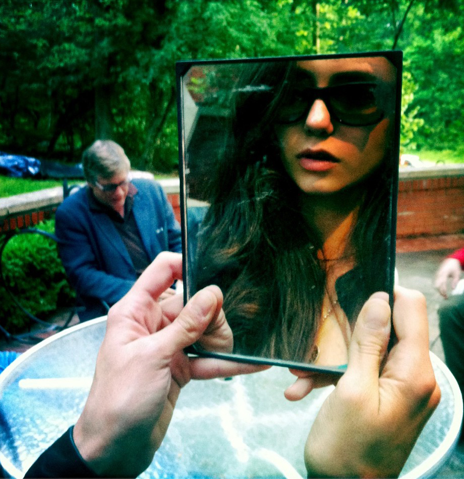 � ���� �� ������� ����� ���������� �������� �� ���������� ����� �The Perks of Being a Wallflower�, � ����� ��� �� �������� ���� �� ���������� �� �������-���������� ������� ���� ������ � �������� �� ���������� ����� �����, ��� ������. 